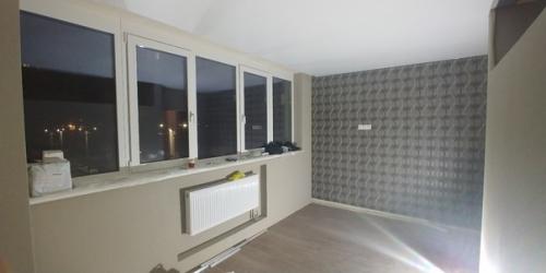 Давно мечтал объединить квартиру и балкон. 05