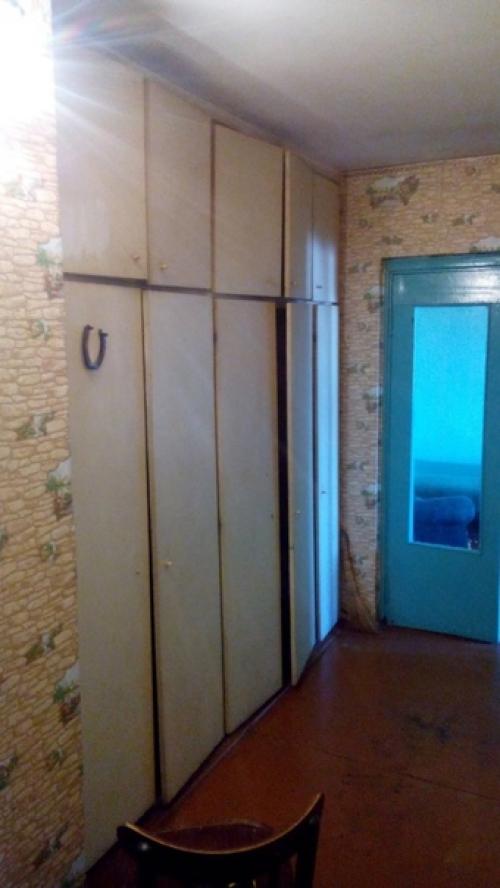 Вот так мы преобразили нашу прихожую комнату, результат бомбезный, вы только посмотрите.