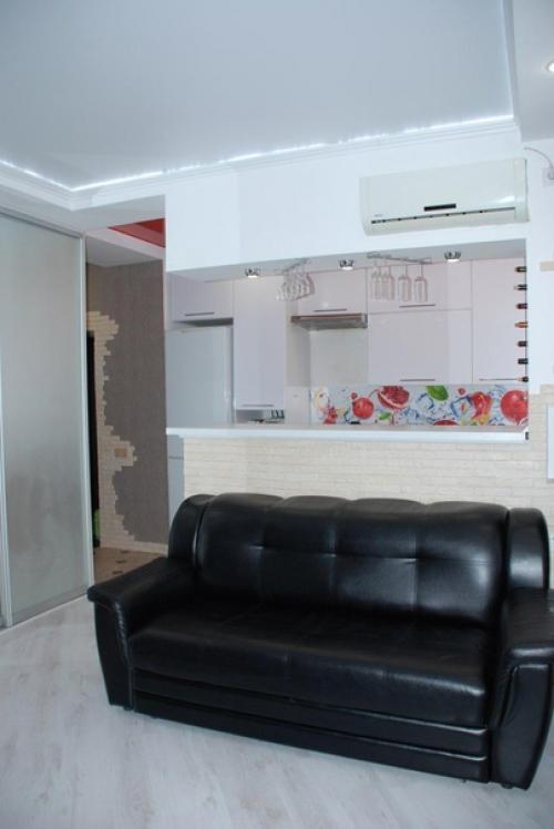 Вот так мы свою однокомнатную квартиру оформили. 02