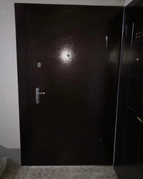 Как красиво обыграть входную дверь, это просто прелесть.