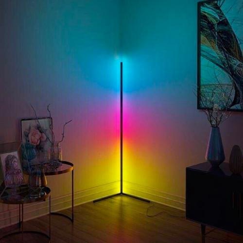 Симпатичная лампа, которая добавит ярких красок в ваш интерьер.