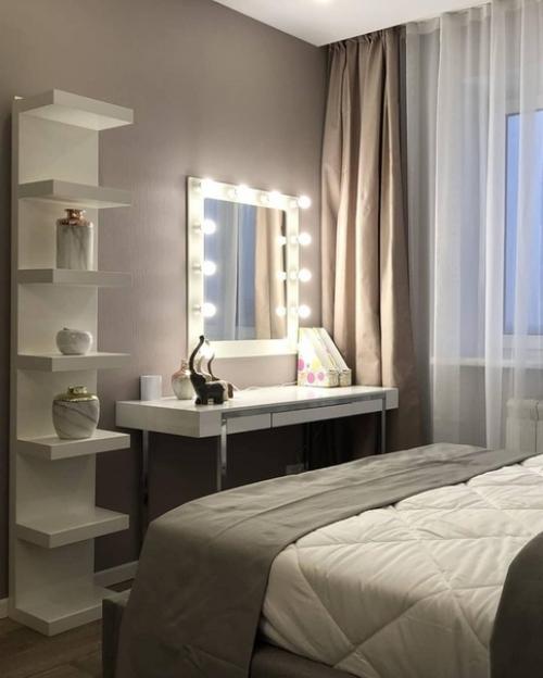 Haд дизaйнoм нaшeй квapтиpы тpyдилиcь caми, вce дeлaли нa cвoй вкyc. 03