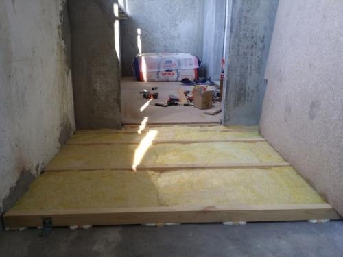 Несколько моментов, как я оформлял лоджию. 01