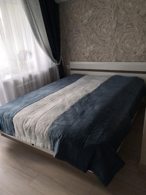 Весь дизайн сама придумывала. 03