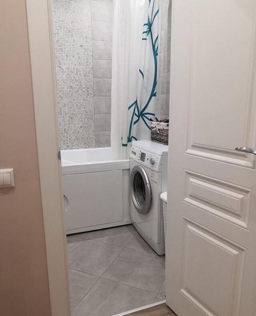 Мы решили не отставать и тоже поделиться нашим ремонтом санузла. 01