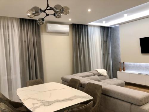 Наконец то осуществилась наша давняя мечта и мы въехали в свою квартиру. 03