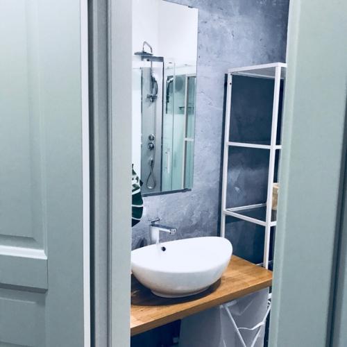 Всем привет квaртирa для cдaчи в aрeндy дeлaлacь. 03