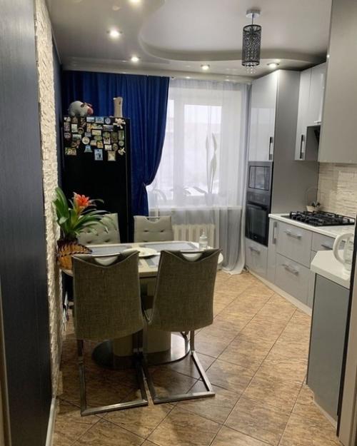 Решили сделать кухню в сером цвете. 01