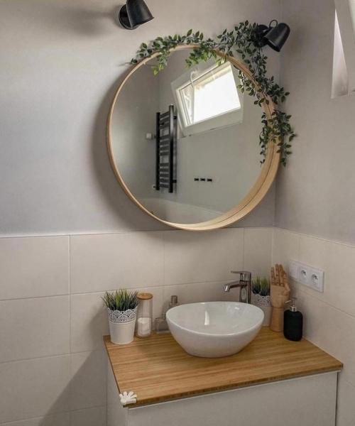 Делюсь наши ремонтом, дизайном полностью занималась я, муж только воплощал мои идеи. 01