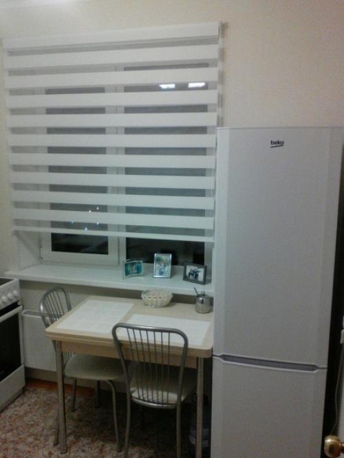 А вот и моя кухонька.