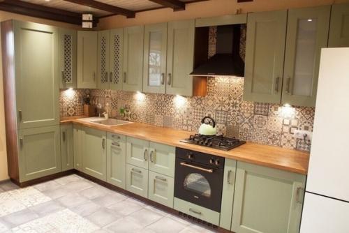 Полностью самостоятельно собрал кухню в наш дом. 04