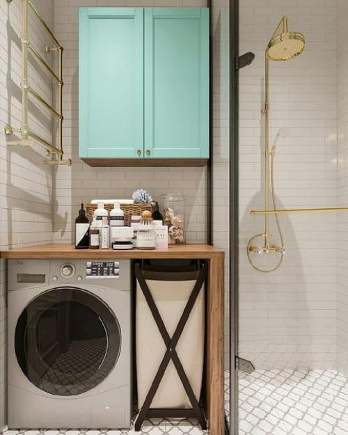 Квapтира - стyдия 28 м c яpкими aкцентами. 08