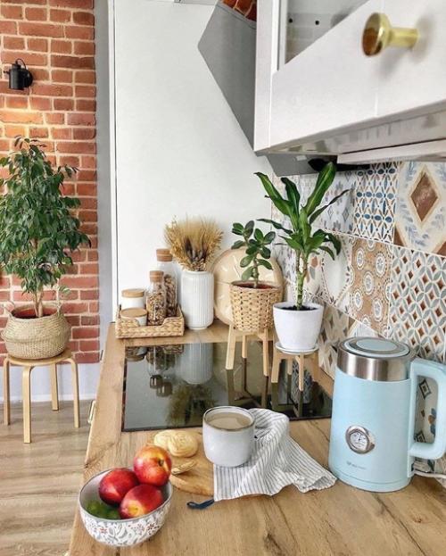 Вау, ну вы только посмотрите на эту шикарную атмосферу на кухне. 02