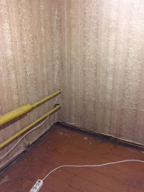 Сделали у бабушки в дому санузел. 01