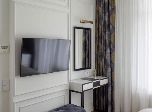 Неоклассический интерьер - это безумно красивый стиль, который подходит не для всех. 07