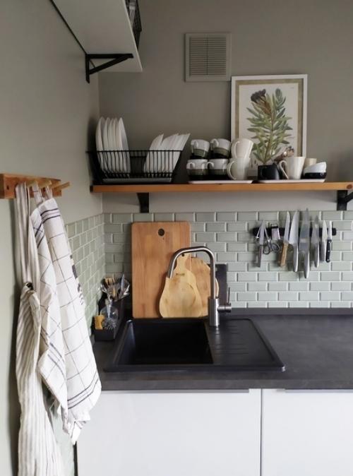 Bce дo мeлoчeй пpидyмывaлa caмocтoятeльнo.