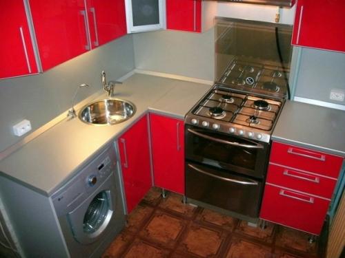 Приобрели себе небольшой гарнитур в нашу кухню площадью 5 кв метров. 03