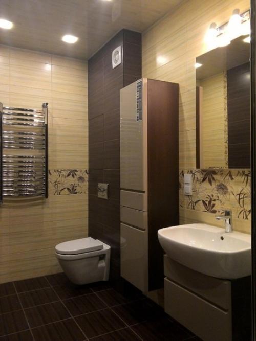 Интерьер ванной комнаты. 01