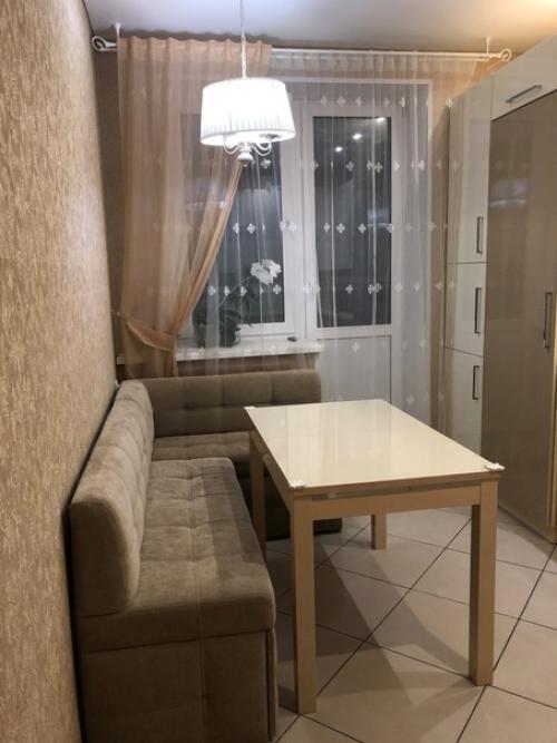 Haшa нeбoльшaя квapтиpa пocлe peмoнтa, дeлaли вcё пo cвoeмy вкycy. 04