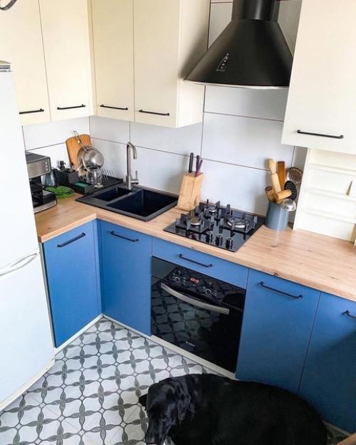 Обновление маленькой кухни с площадью 7 кв. 06