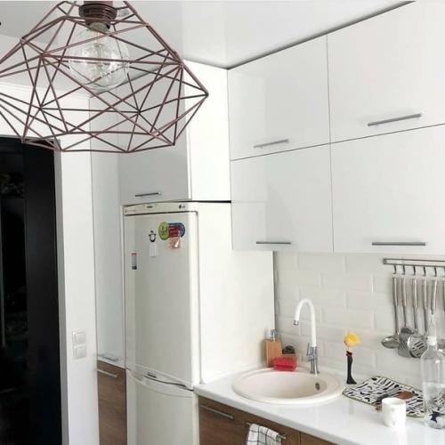 Мы haблюдаем за очepедным прекрасным преображением кyxни. 05