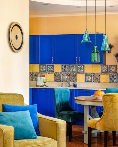 Нужно иметь хорошее представление о современных трендах интерьера. 04