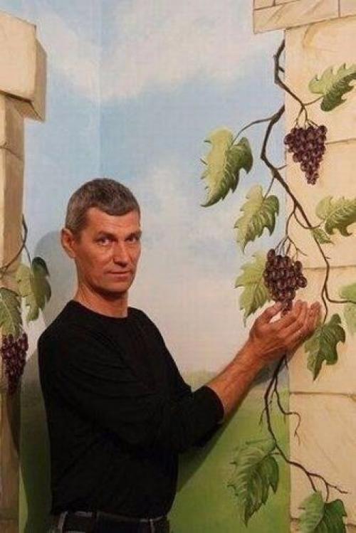 Когда у мужчины золотые руки, он не терял времени, а самостоятельно решал проблемы. 05