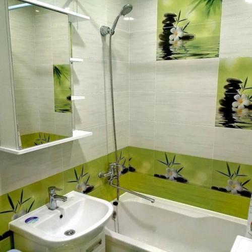 Муж за ремонт в ванной комнате взялся. 01