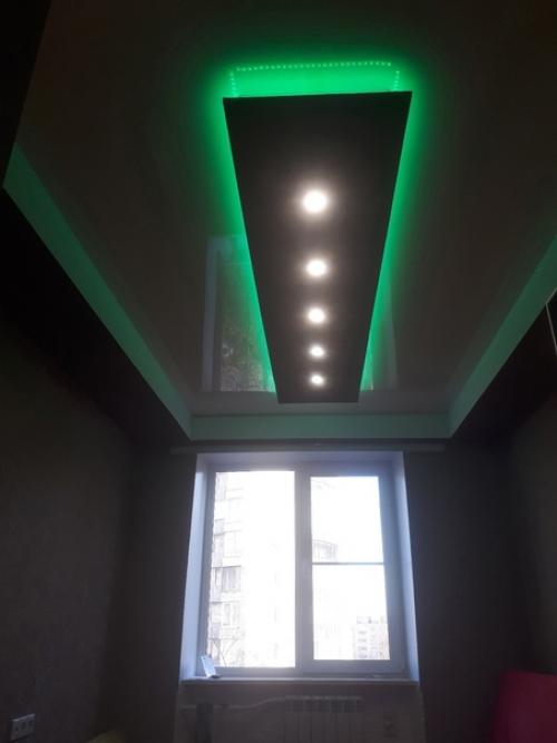 Весь ремонт в конате сделал самостоятельно. 08