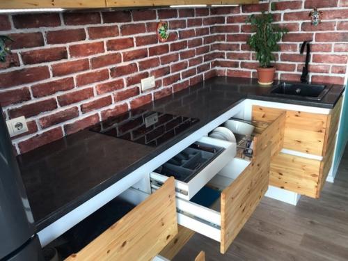 Интерьер моей кухни, которую полностью делал сам. 07