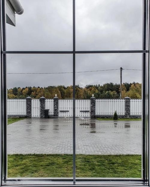 Это наш скромный коттедж. 09