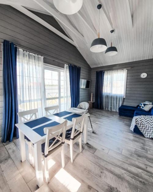 Это наш скромный коттедж. 03