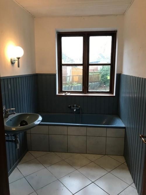 Ванная была комната.