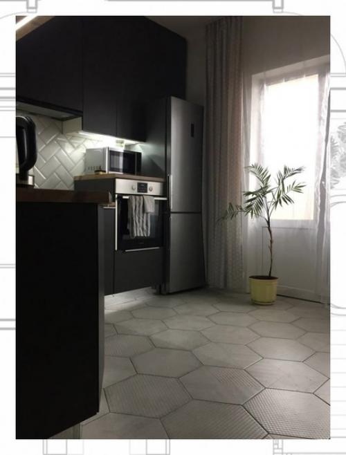 Площадь 6 кв. 03