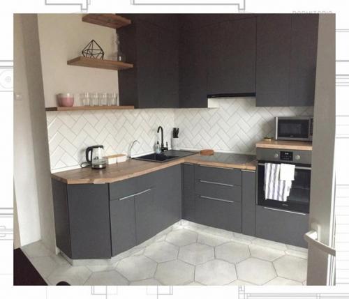 Площадь 6 кв. 02