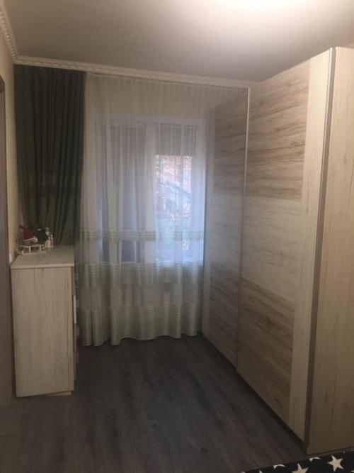 Мы провели капитальный ремонт в нашей спальне и теперь она выглядит настоящим шедевром! 01