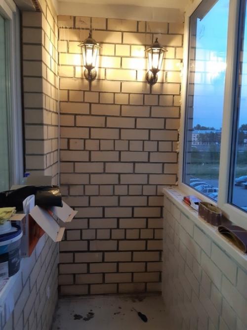 Таким вот образом мы зону отдыха на балконе сделали. 03