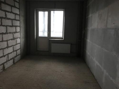 Мы приобрели квартиру в новостройке, обладающую площадью 42 квадратных метра. 01