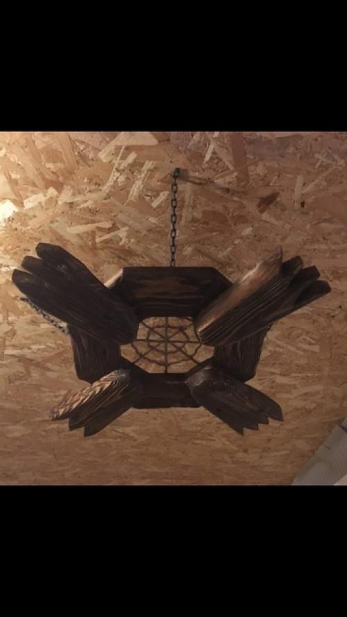 Мужчина поделился своими изделиями, которыми он разнообразил интерьер своей дачи. 05