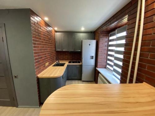 Я живу в студии площадью 40 квадратных метров, которую мы перепланировали. 01