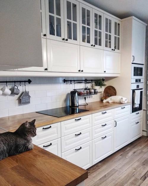 Наша небольшая кухня, дизайн выбрали в скандинавском стиле. 01