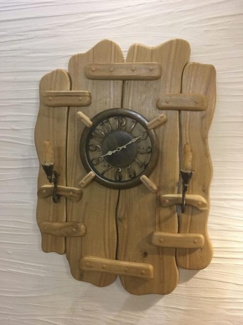 Мужчина поделился своими изделиями, которыми он разнообразил интерьер своей дачи. 08