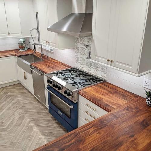 Вот таким образом я ремонт на своей кухне делал. 06