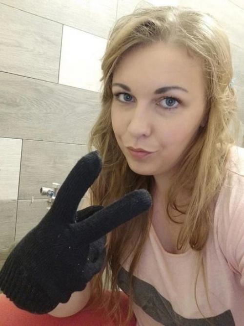 А вы говорите, что девушки без мужчин ничего по дому не могут сделать серьезного. 03