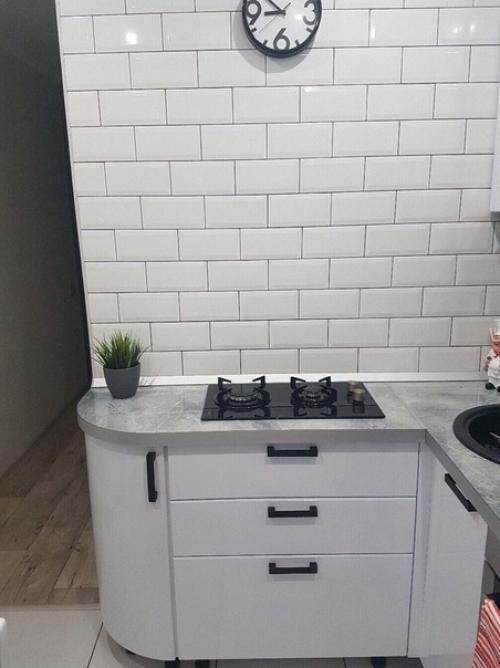 Как видите, даже в обычной хрущевке можно сделать все по красоте. 03