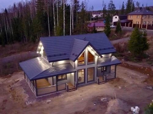 Мы потратили три года на строительство нашего первого дома! 06