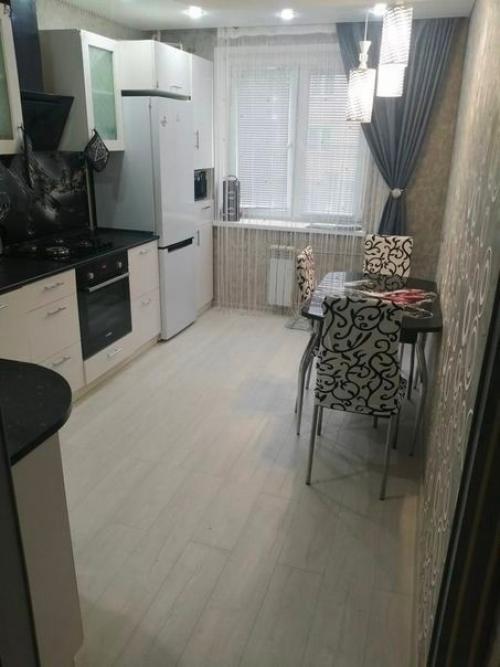 Мы не преследовали модные тенденции и провели ремонт на свое усмотрение. 08