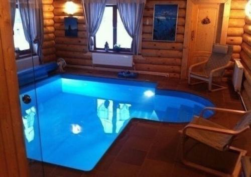 Осуществил давнюю мечту о своей баньке. 06