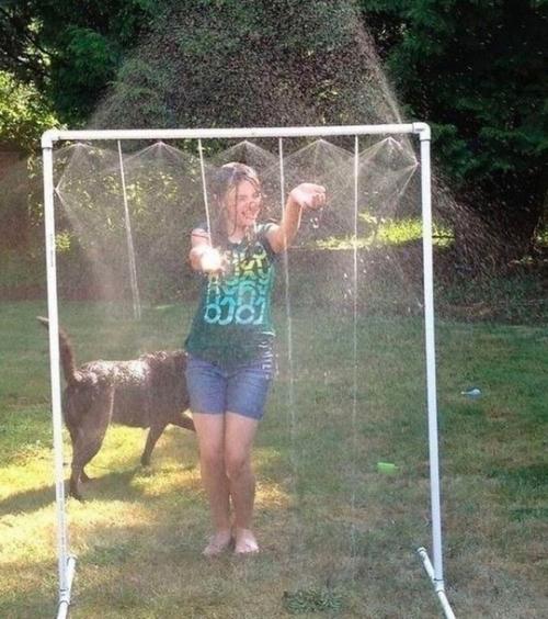 Клaссная и бюджeтная идея на лето, у кoго есть coбственный участок. 04