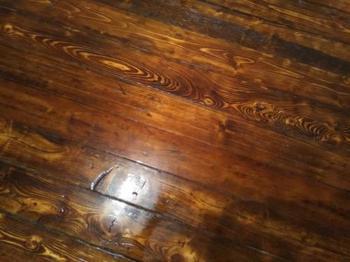 Спешу показать, как мы обновили полы у себя в квартире. 09